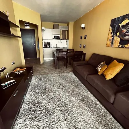 Sirena First Line * Golden Sands